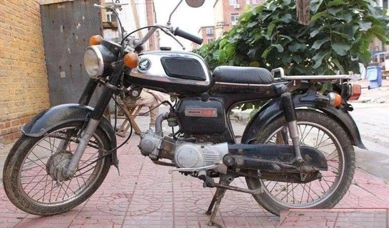 八十年代最火的6款摩托车,80年代最受年轻人的喜爱的摩托车
