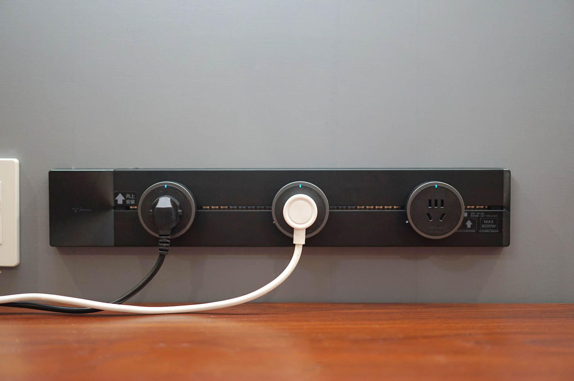 明装轨道插座需要怎么布线,轨道式插座如何安装明装