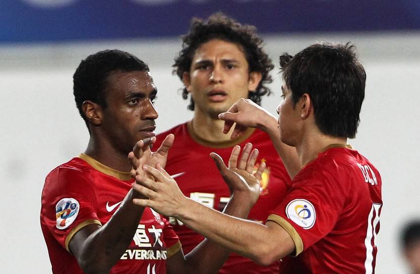 恒大许家印和王健林关系,许家印与恒大足球