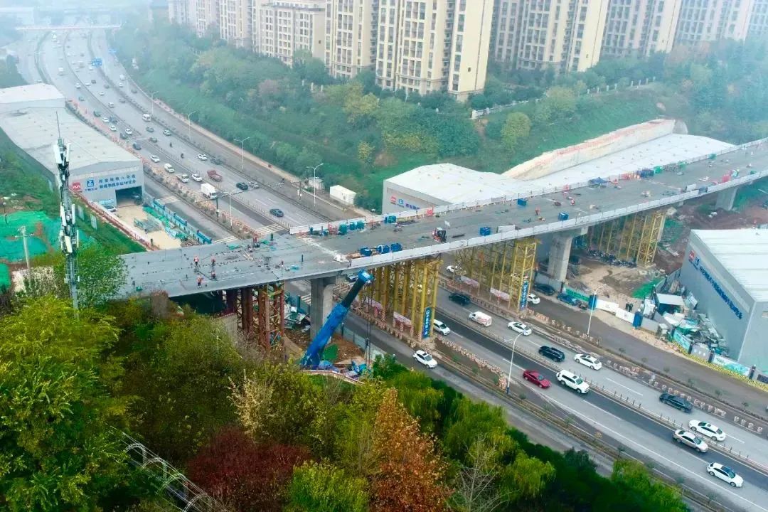 西安地铁交通最新状况,西安地铁加速城市发展