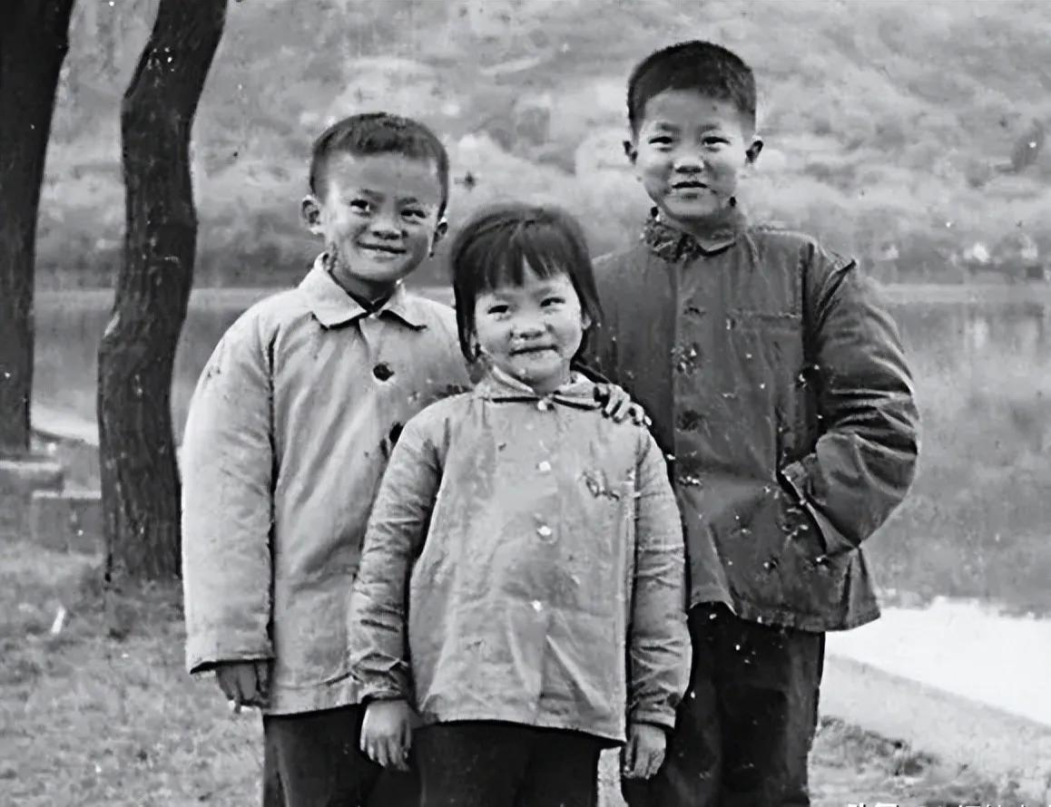 天天财商1314：穿布鞋的马云成功创业之路