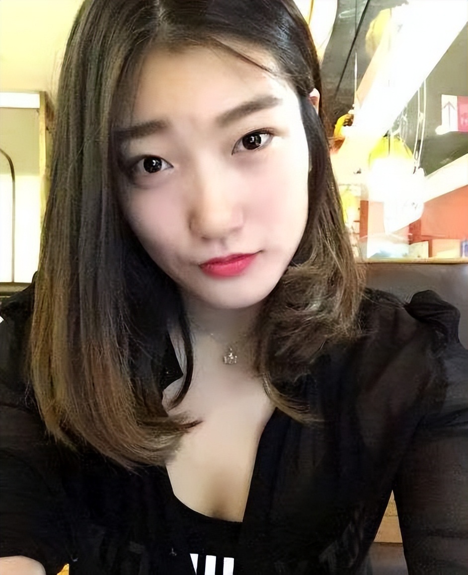 李梦事件持续发酵，别急！盘点女篮5大美女，最后一个太可惜