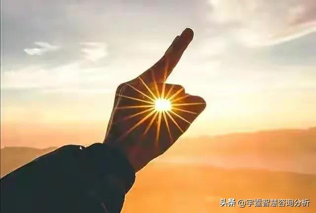 现在在社会上做点什么生意赚钱呢,当下社会做什么最赚钱