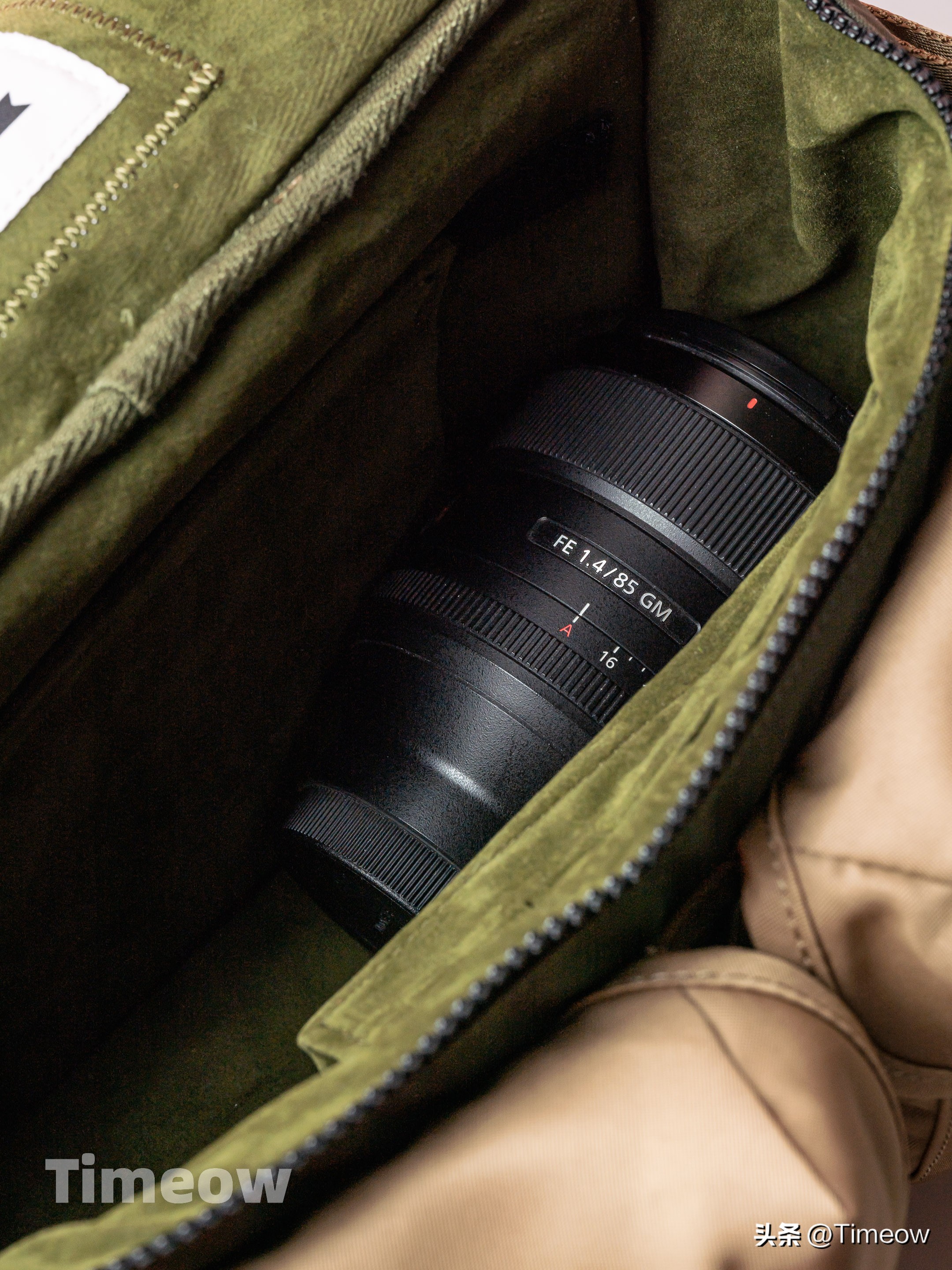 我终于买了人生第一个相机包洛斐遍野斜挎相机包