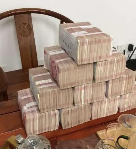 河南老农自学青铜器手艺,带全村“造假”,20年产值1.6亿,政府鼓励