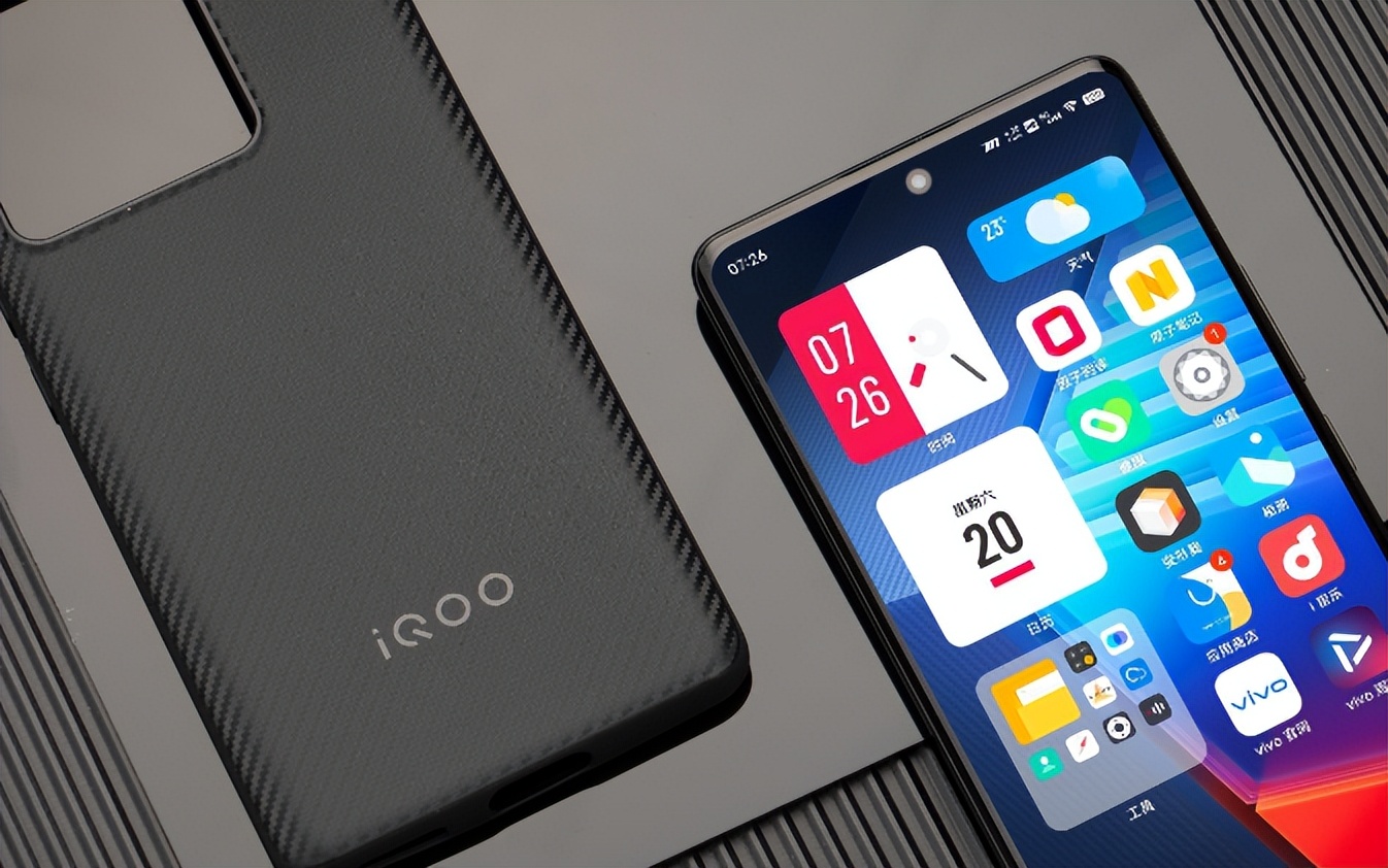 近期性价比最高最值得入手的手机,目前性价比比较高的是哪一款手机