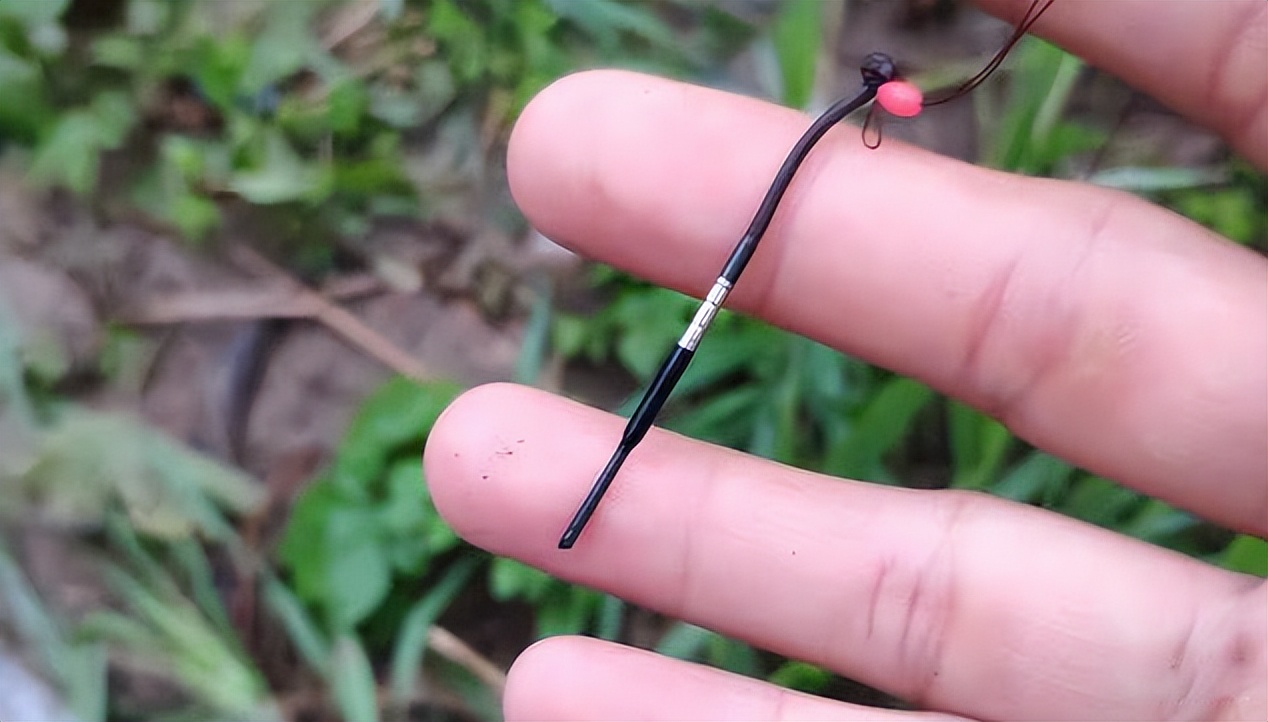 鱼竿竿稍断节照片,鱼竿竿稍为什么容易断