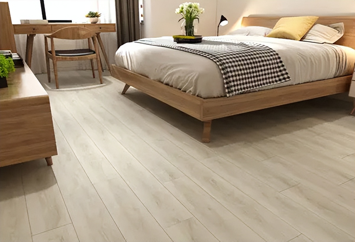 石晶地板好用么,比利时乐迈石晶地板是一线品牌吗