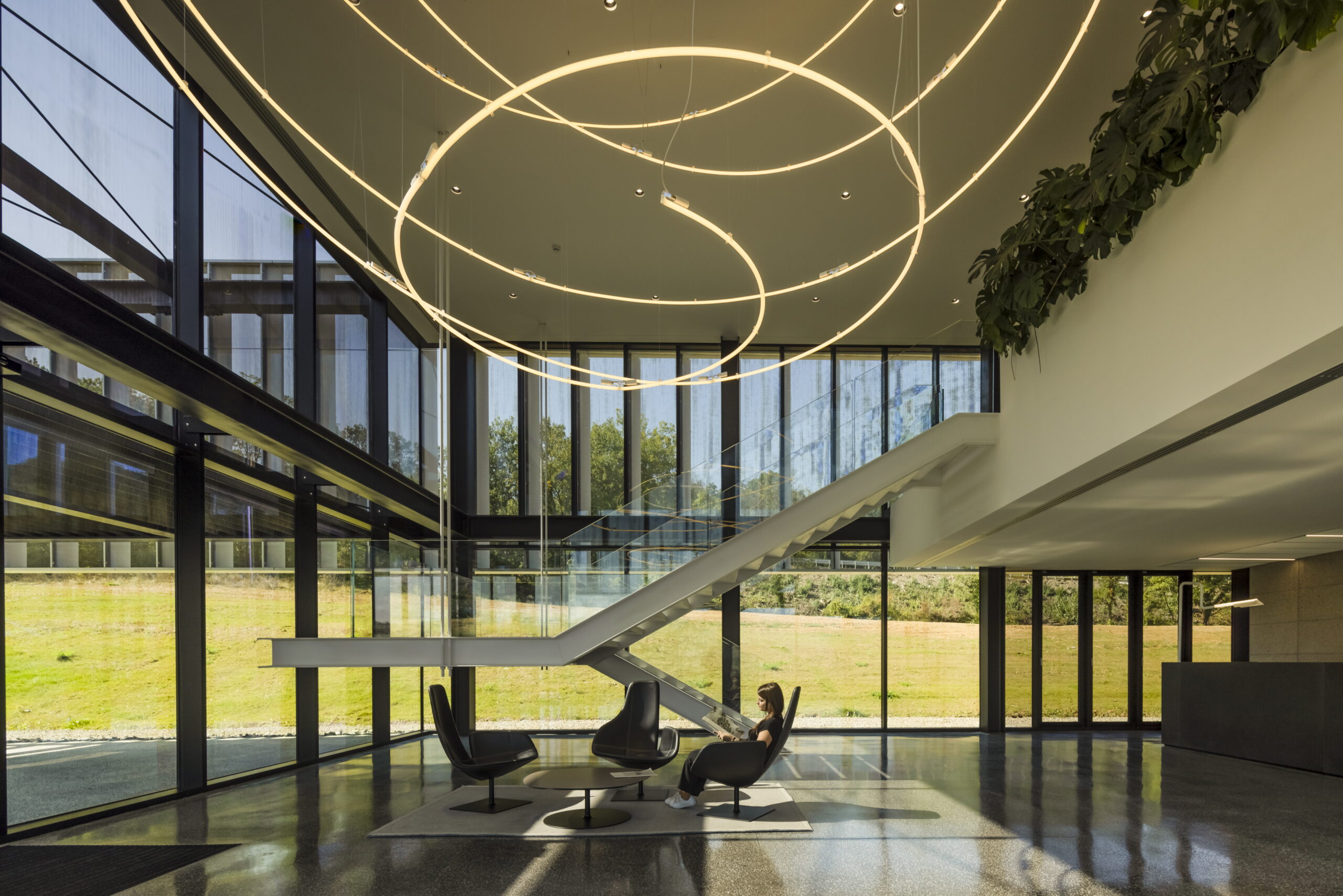 FURLA创始家族继承人：艺术滋养我们的创造力，让我们能预见未来