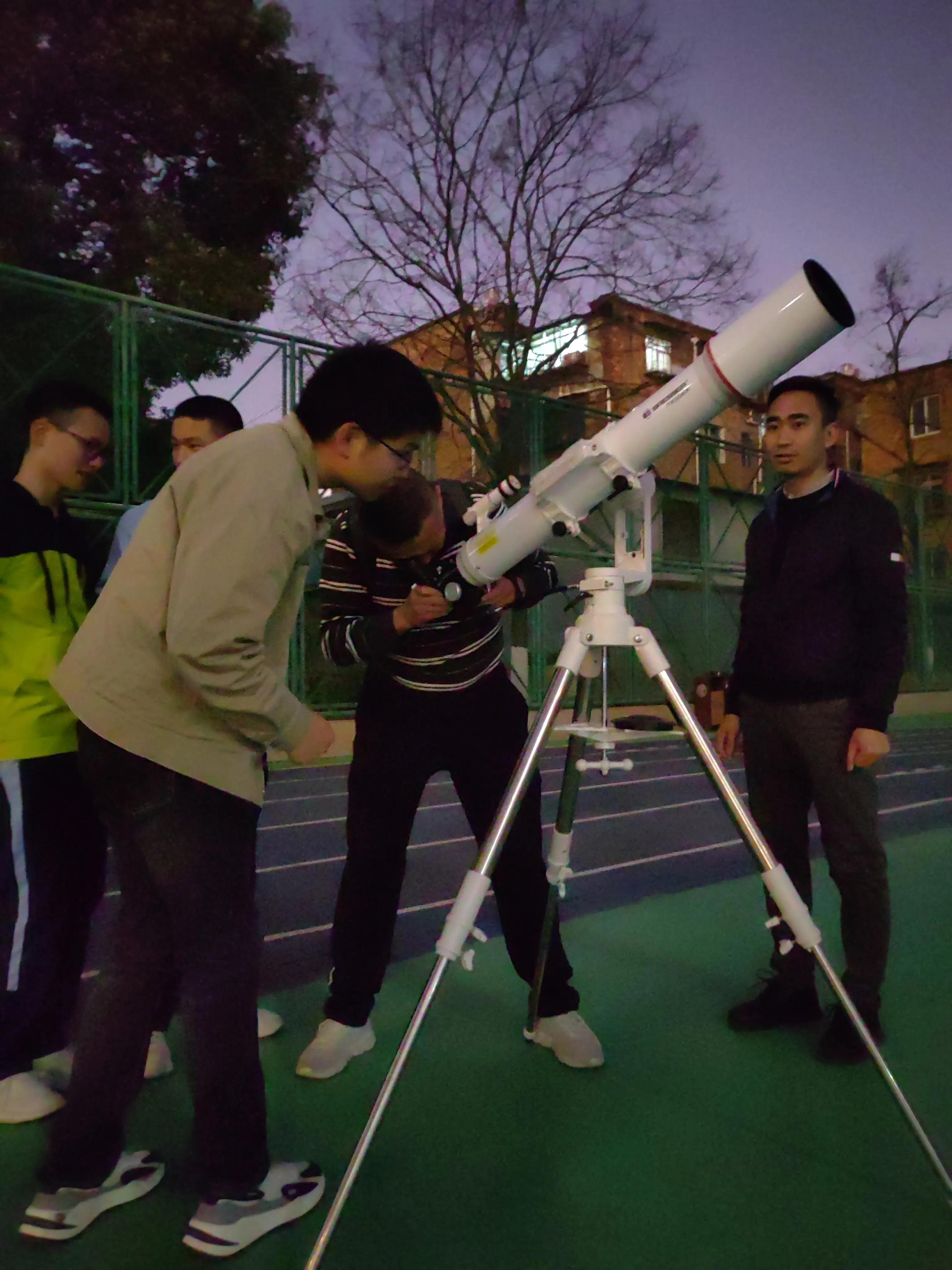 探索太空等于预知未来，昆明十中天文科普进校园活动