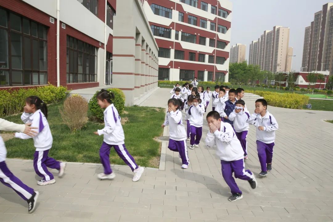 树立消防意识创平安校园,消防队走进乡镇开展消防宣传培训