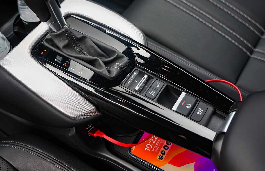 hondahrv1.5vturbo试驾,本田hondahrv测评