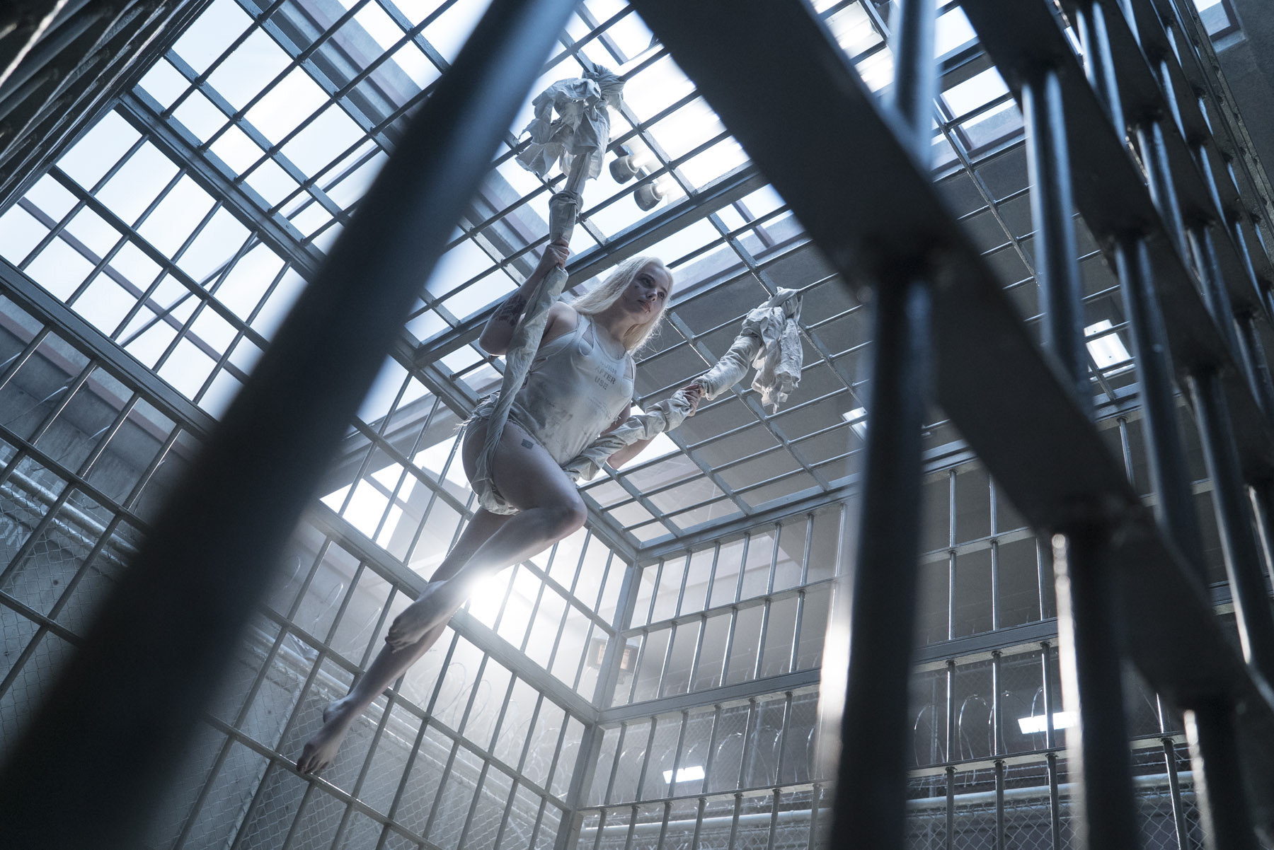 美到脚趾尖！美艳刻进骨子里，难怪导演拒绝使用特效：她的脚最美