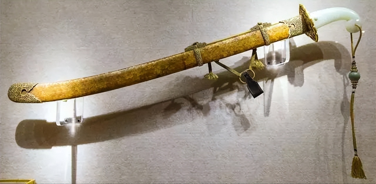 战士用刀好还是剑好,初学者用刀还是剑