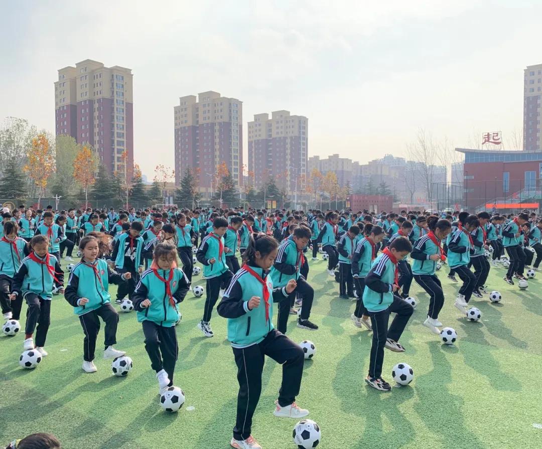 临沂小学开展家风传承主题活动,临沂市古城小学