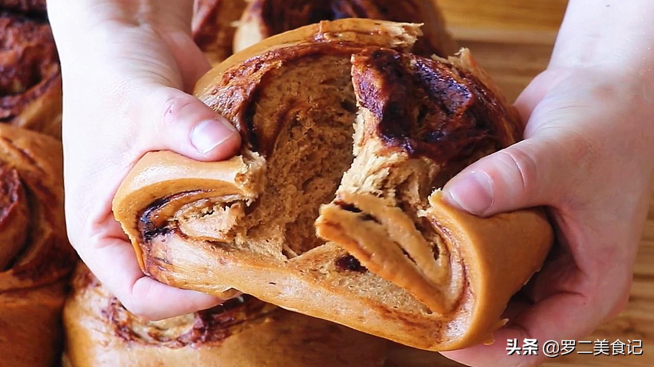 红糖馒头750克面粉放多少水和酵母,自发面粉制作红糖馒头的教程