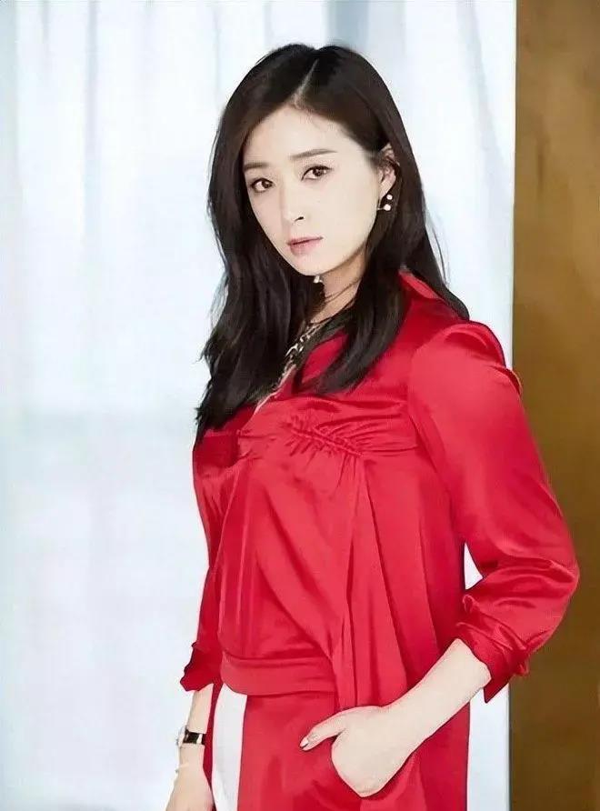 女明星老态素颜高清镜头,荧幕上看起来瘦的女明星