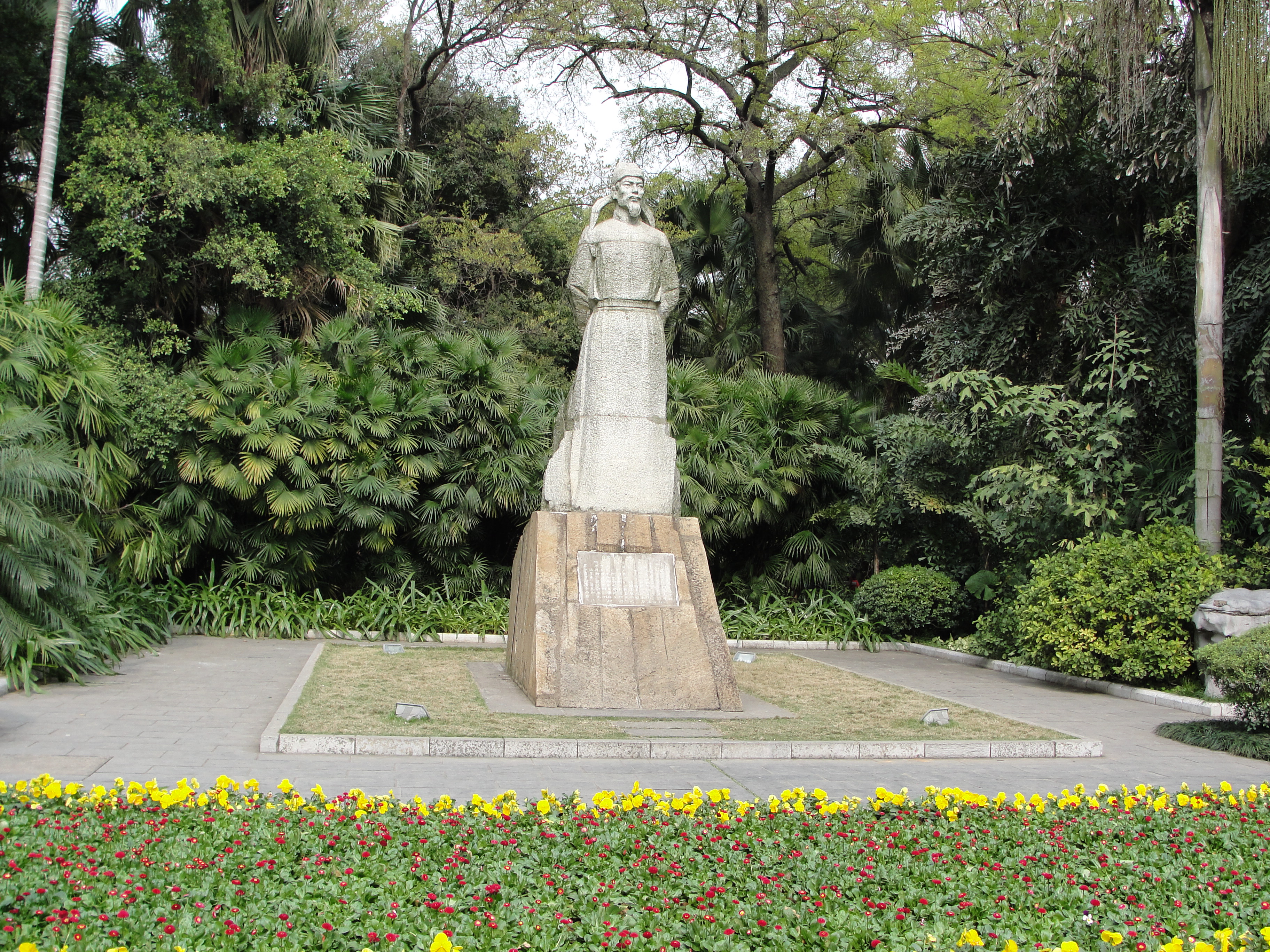 柳州一座充满螺蛳粉味道的城市,柳州不止有螺蛳粉还有美丽的风景