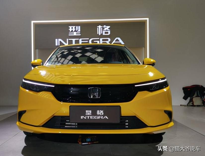 油耗高到离谱的四款车,这3款车定价亲民