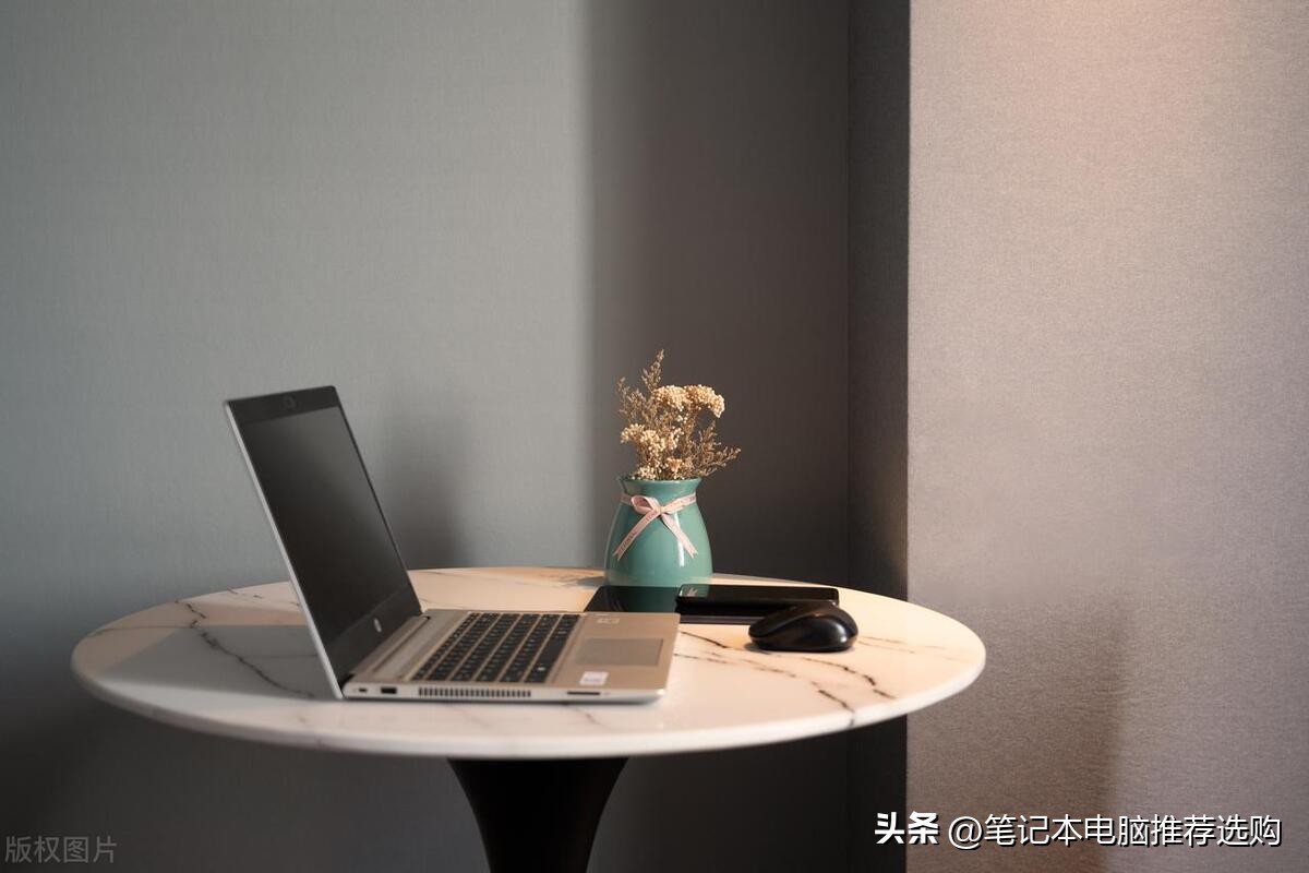 什么笔记本电脑适合打游戏又便宜,不打游戏性价比高的笔记本电脑