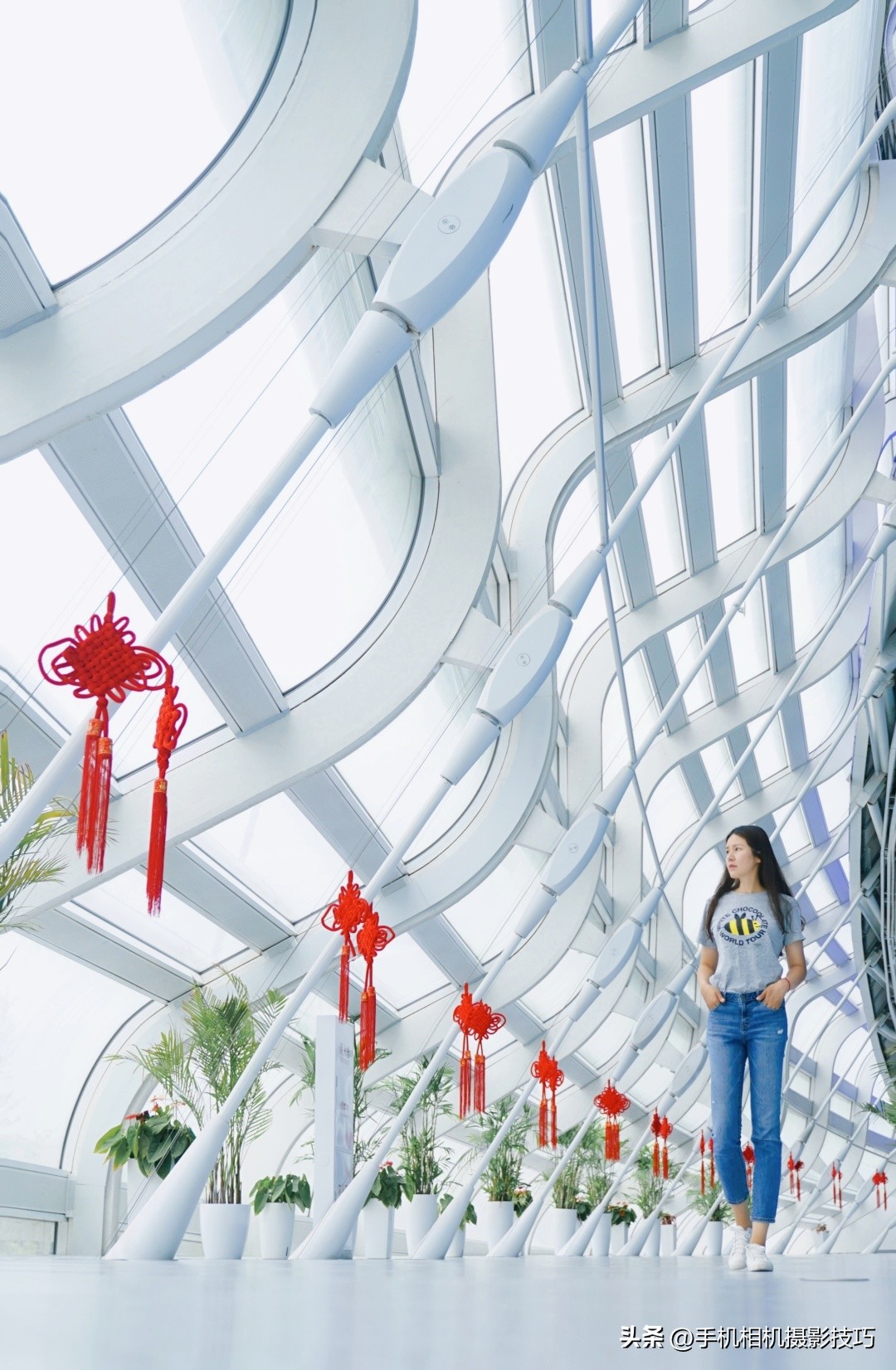 拍照用什么拍摄技巧比较好,拍照时怎么用光影和色彩