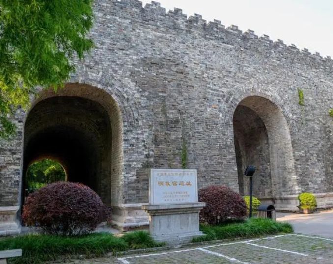 南京明故宫遗址公园景区风景,南京明故宫遗址附近免费景点