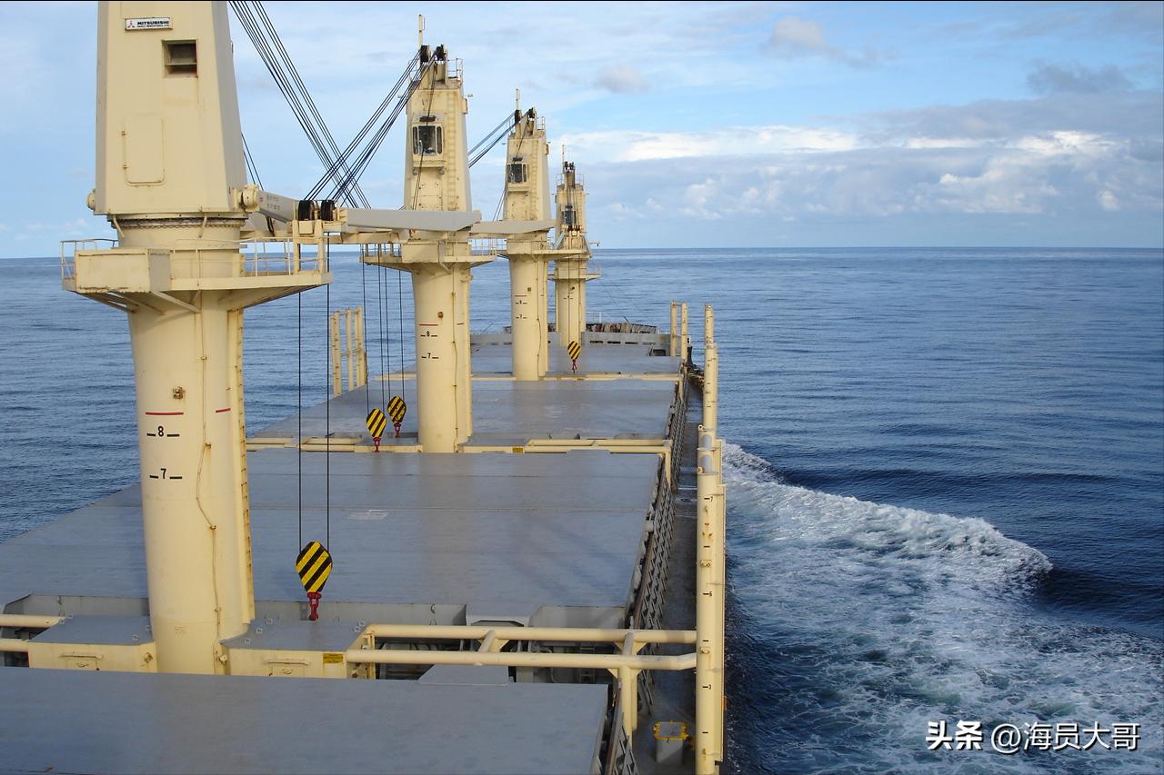 我，航海13年，工作赚360万，兼职赚860万，还是觉得跑船路子宽