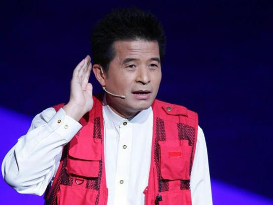 毕福剑离开央视后现在有退休金吗,央视主持人毕福剑又要重返舞台么