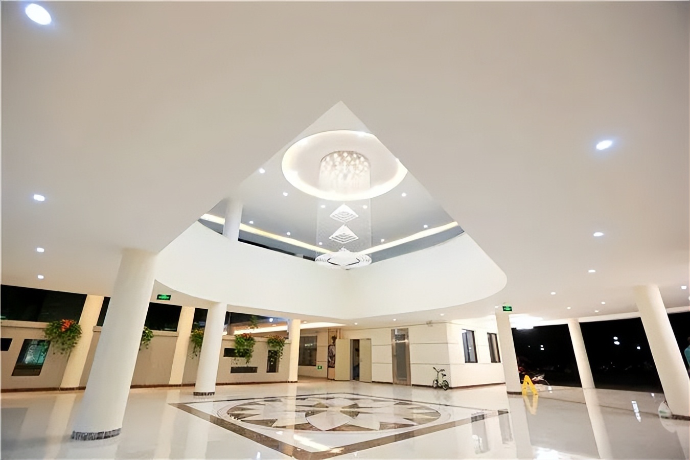 深圳市光明区民办高级中学,深圳光明高级中学体育场