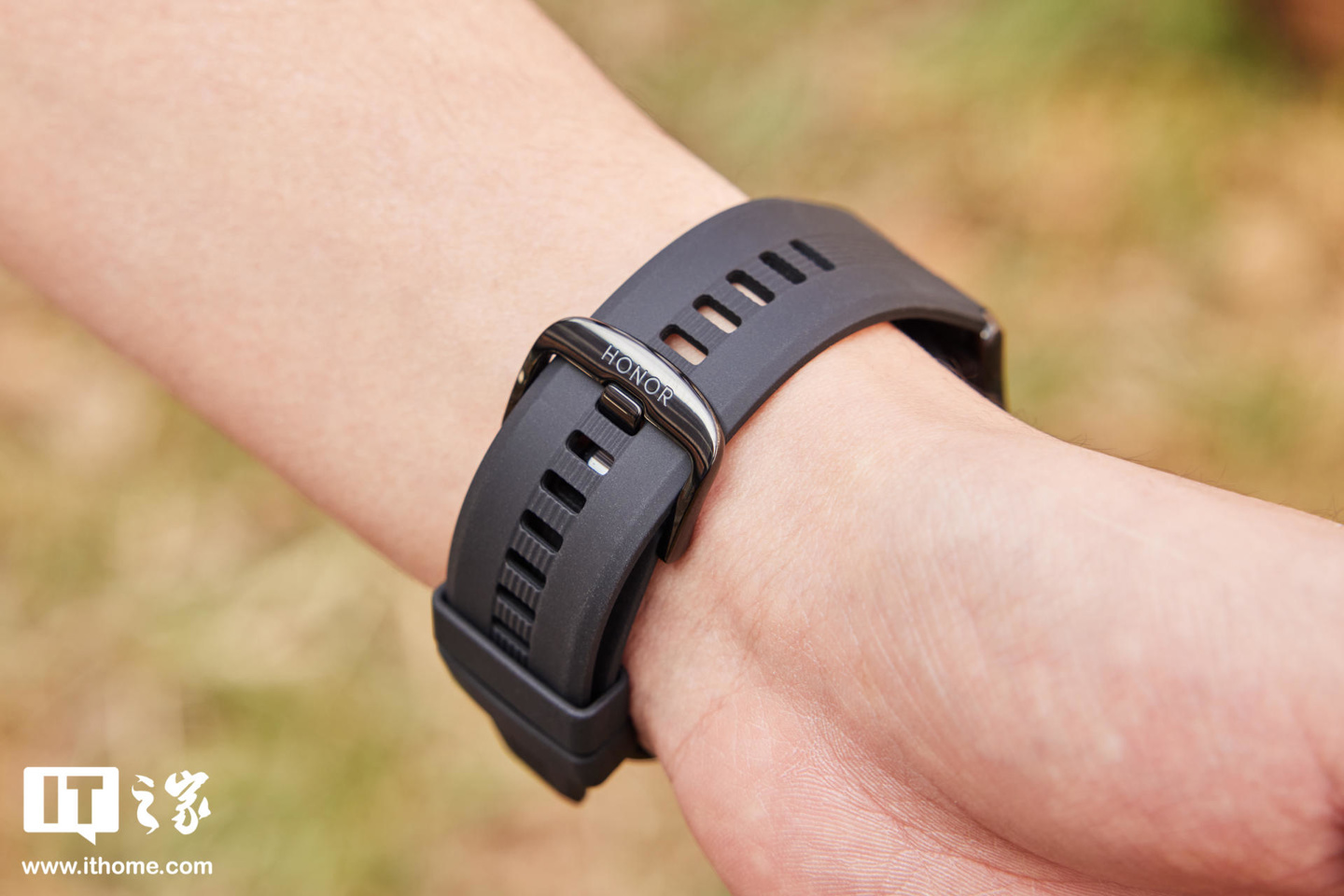 荣耀手表gs3艺术表盘,荣耀手表gs3i智能手表评测