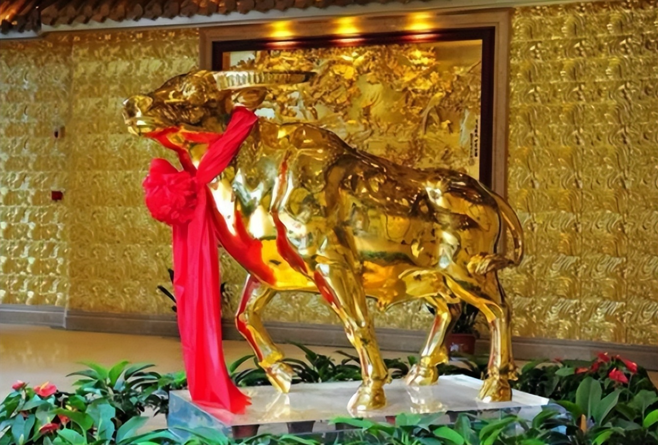 人均600万到负400亿，毁掉“天下第一村”的不是时代，是人性的恶