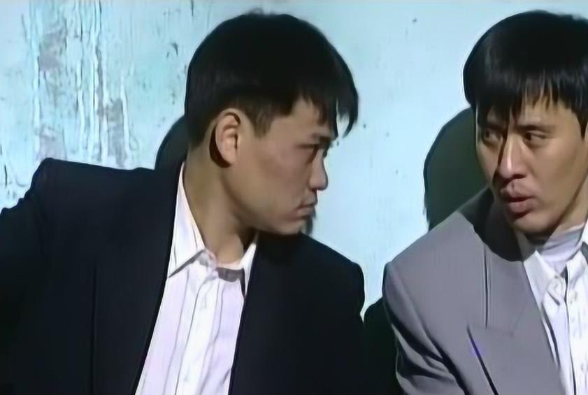 “戴笠股票”案：文盲冒充戴笠之子骗财骗色，其中包括高中女青年