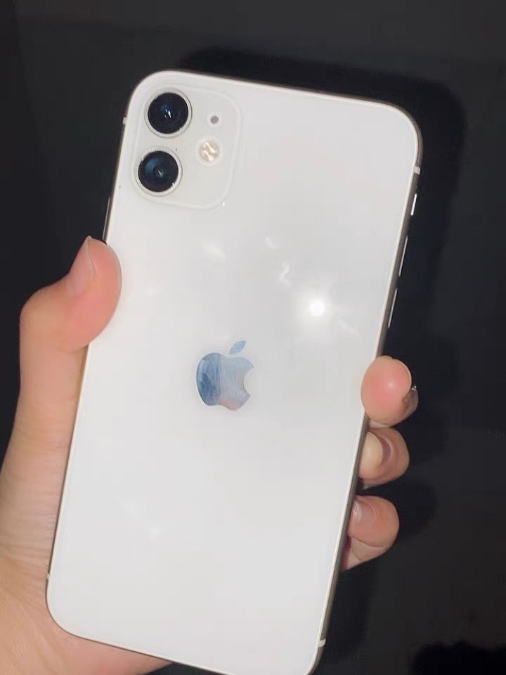iphone不带充电器,现在苹果手机为什么不带充电头呢