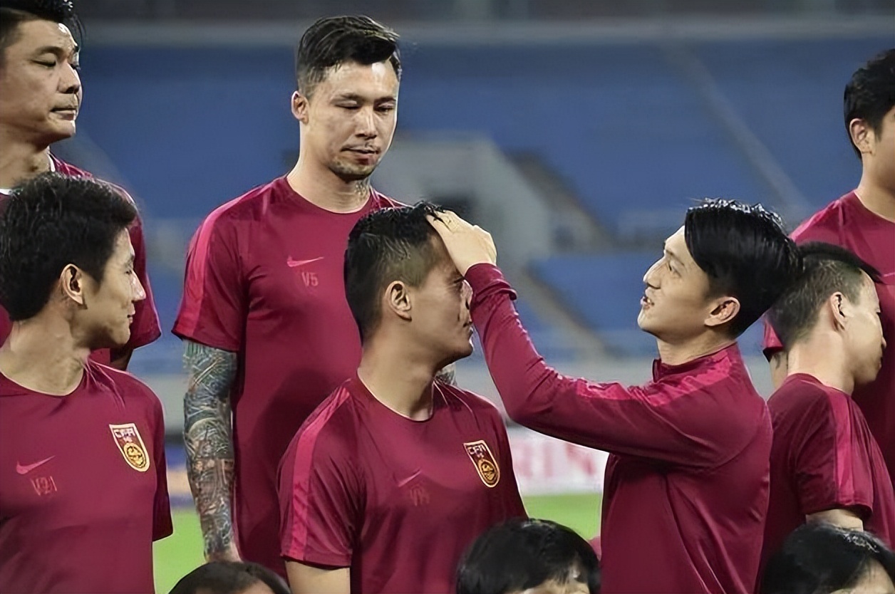 马来西亚国足失误,郑智表示对国足的态度