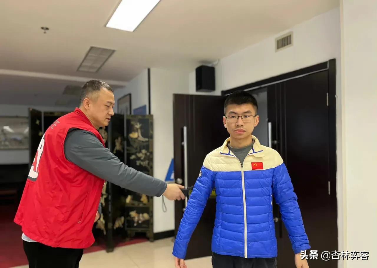 围棋48人双败淘汰赛,围棋比赛8胜4