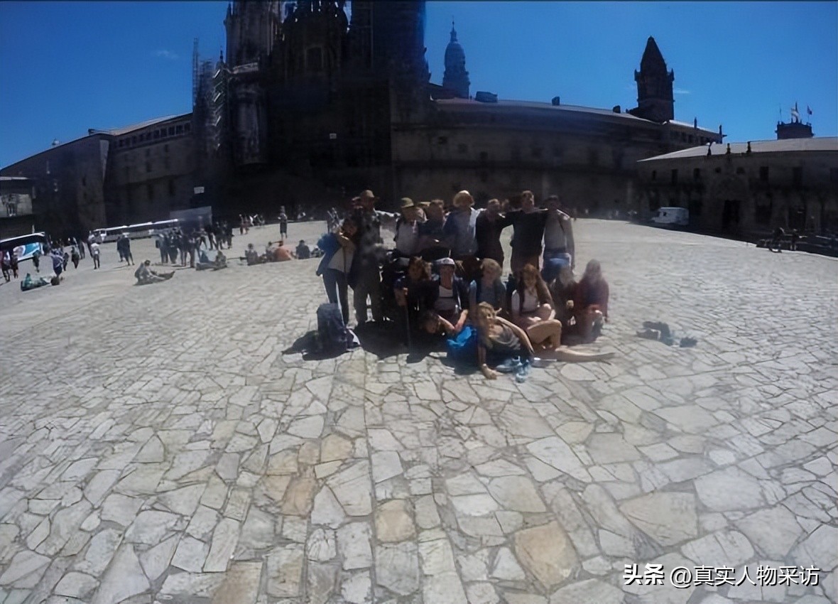 我，90后马来西亚华裔，到中国读博士后，在北京第一次吃桃子