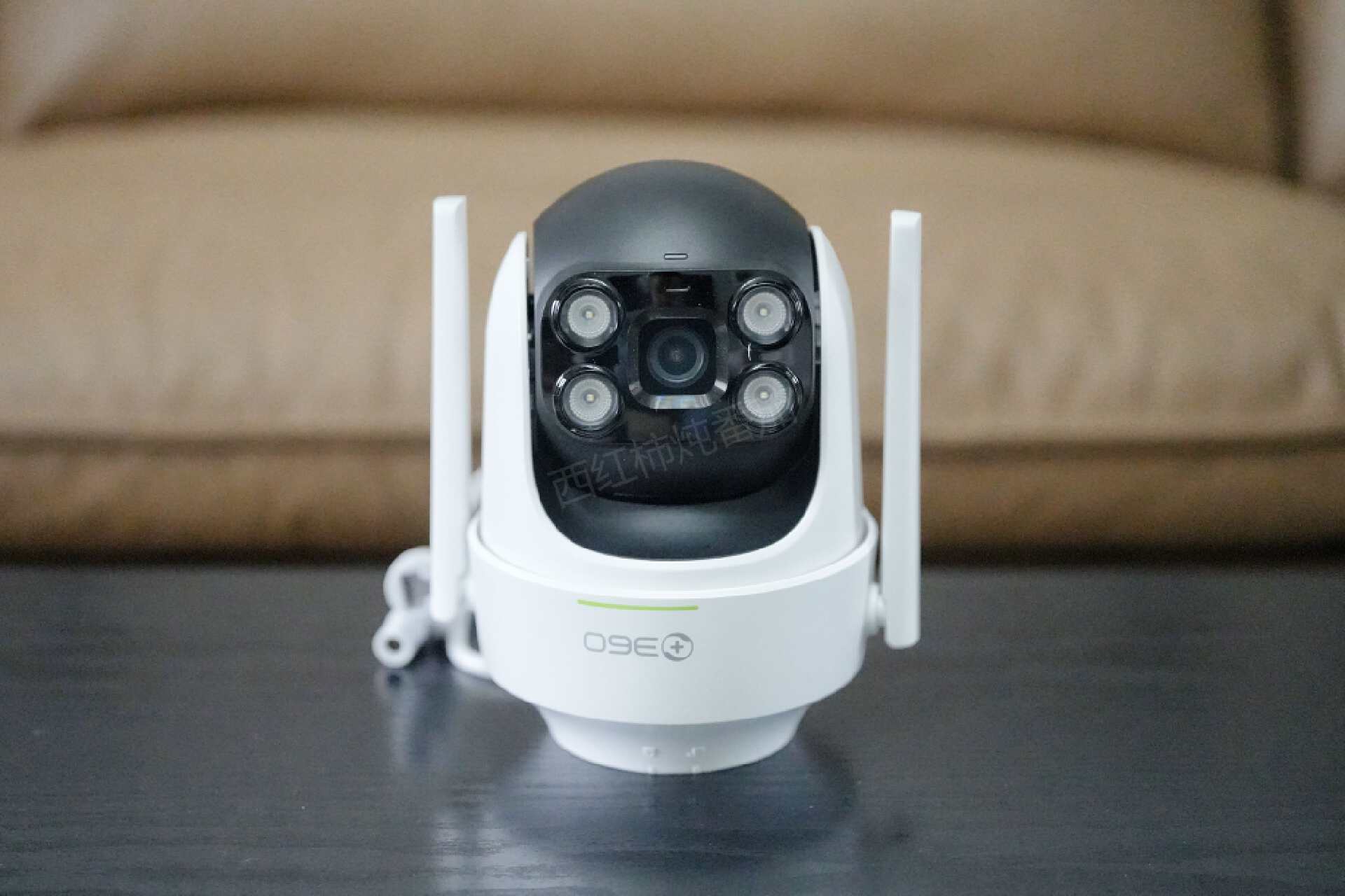 ai智能300万4g声光警戒球机,300万4g360度自动巡航室外球机