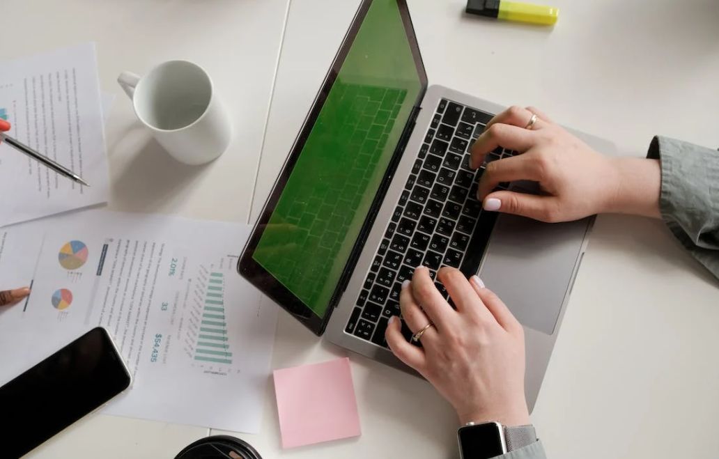 企业租电脑平台哪个最好,企业租赁办公电脑怎么选性价比高