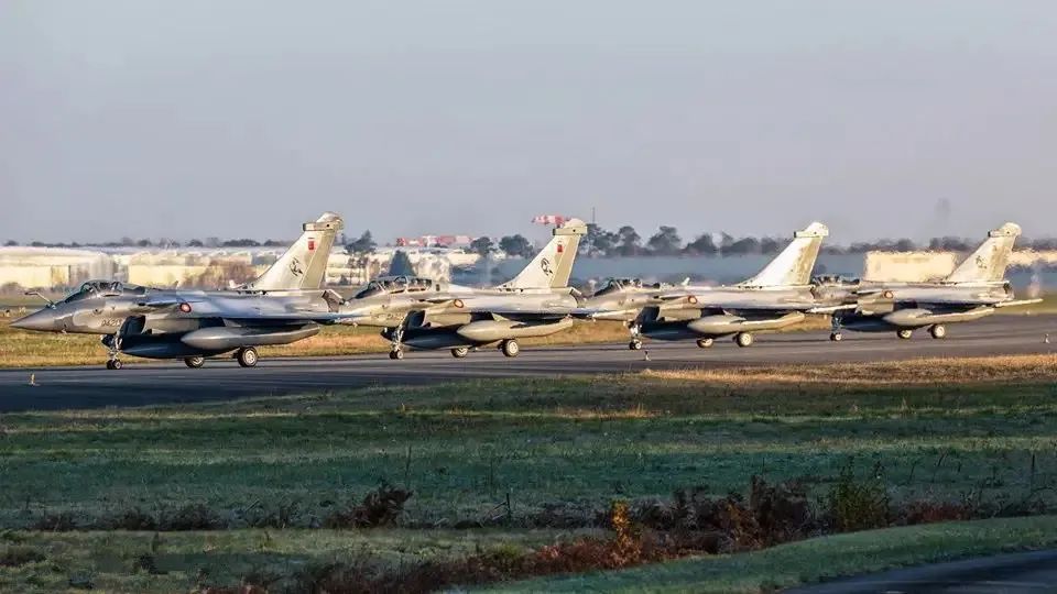 卡塔尔空军f15qa,土豪购物车清单