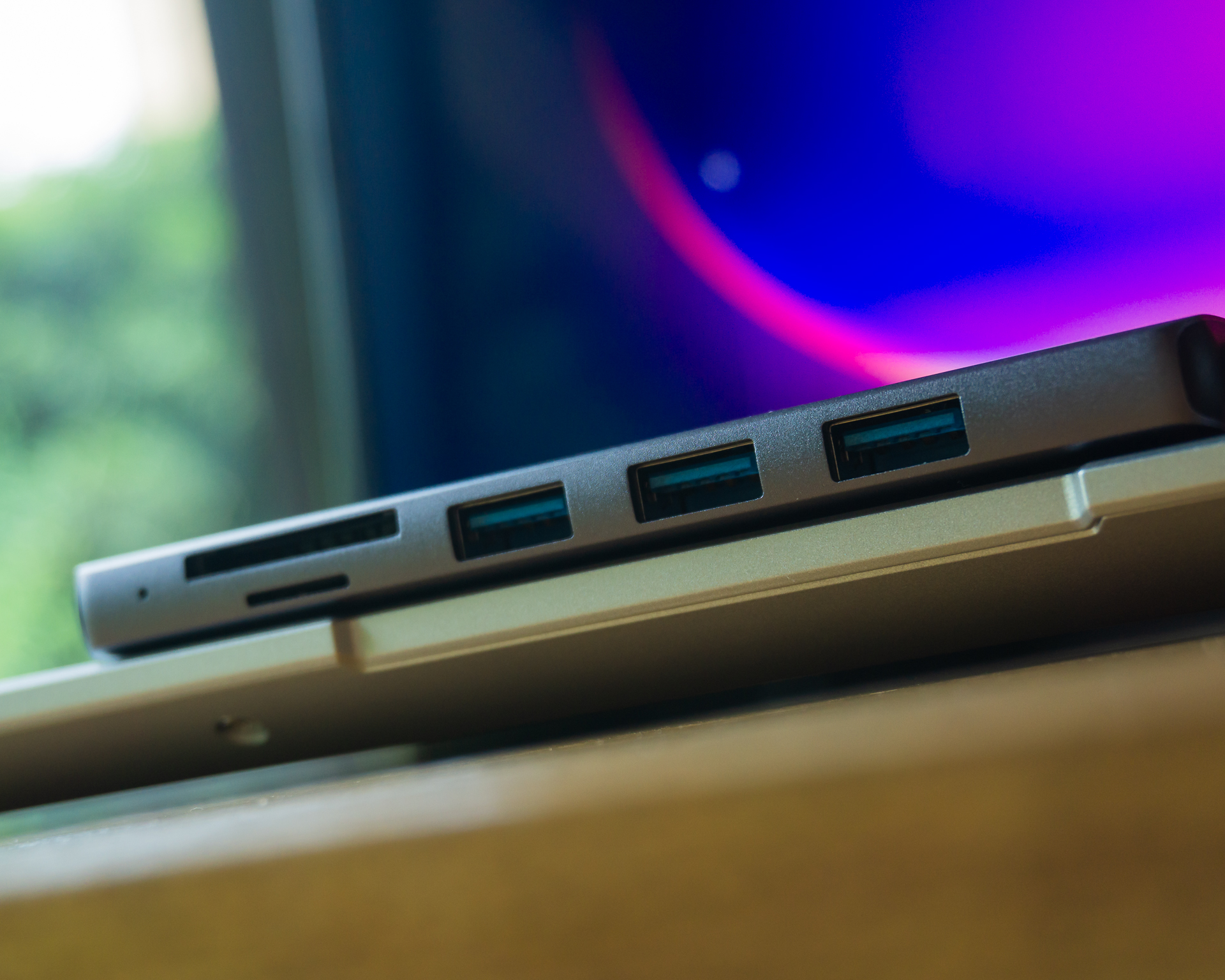 小屏随时变大屏，六大接口超实用，朗科*合六**一扩展坞评测