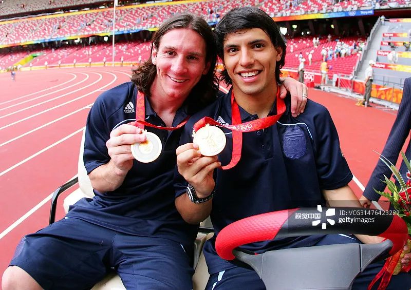 梅西从此在球迷心中比肩马拉多纳,梅西我已经不慌了