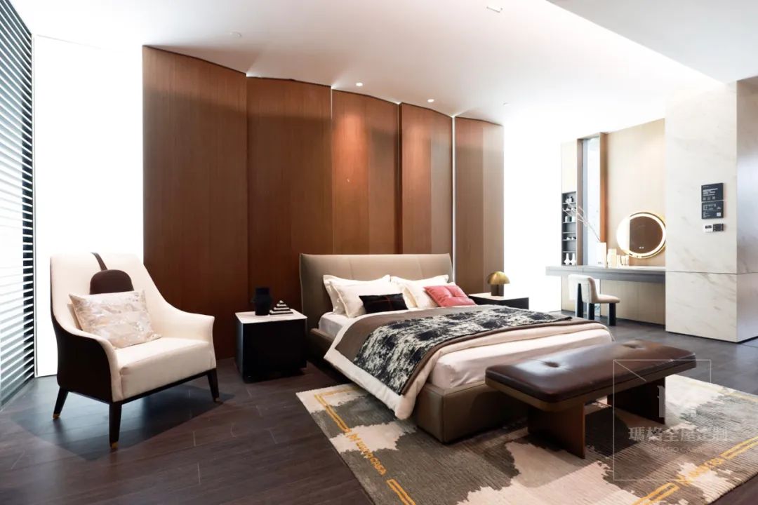 E级定制体验馆亮相、品牌分级战略曝光，玛格“颜品王”进阶之道