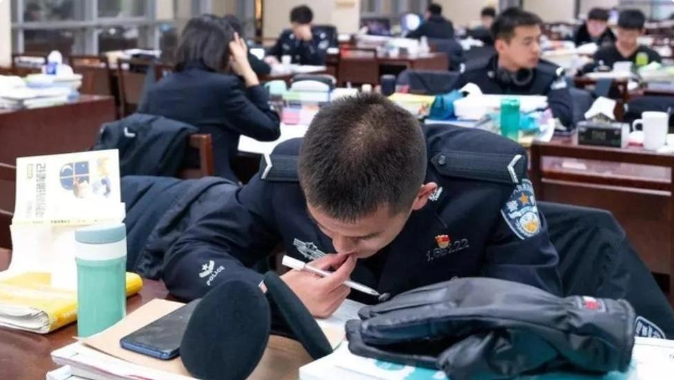 公安大学和警察大学,都是公安部直属警校,有什么区别?