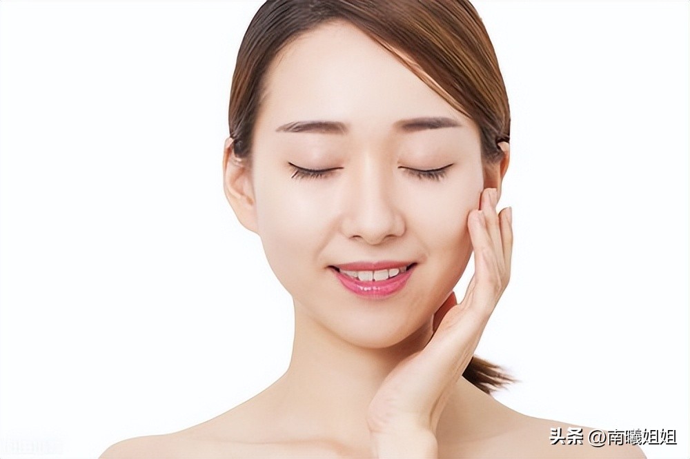 皮肤屏障受损正确护肤不会长闭口,修复皮肤屏障的护肤品会长痘吗