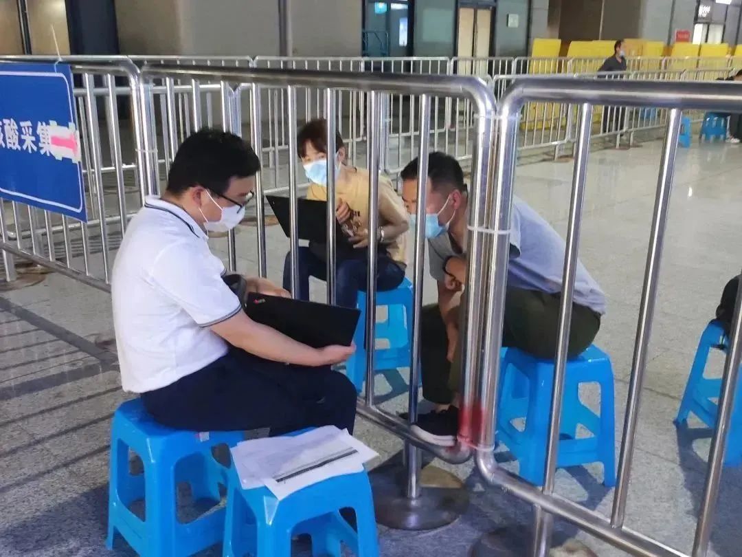 Moments｜创业者的2022：Recharge，劫后新生，海葵复苏了