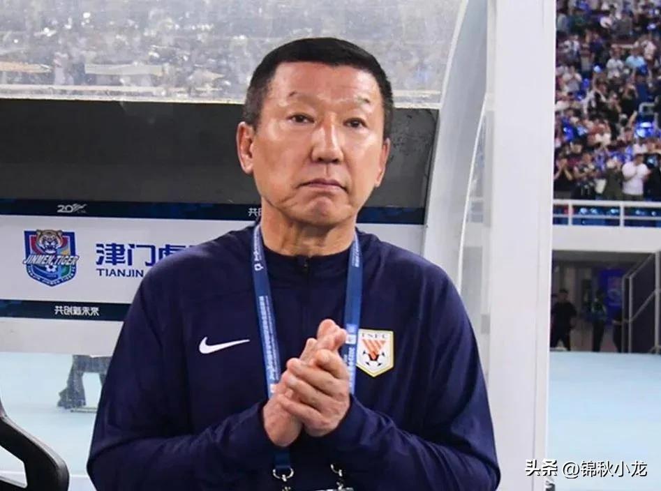 球员做对比吸引读者,不同球员的表现呈现出鲜明的对比