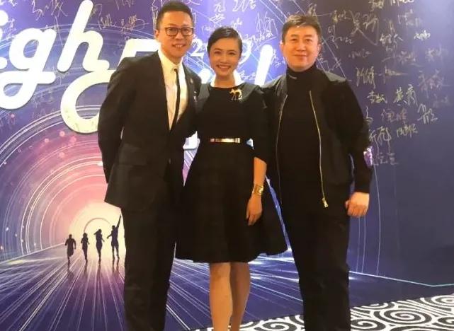 主持人王曦梁个人资料,央视主持人王曦梁简历