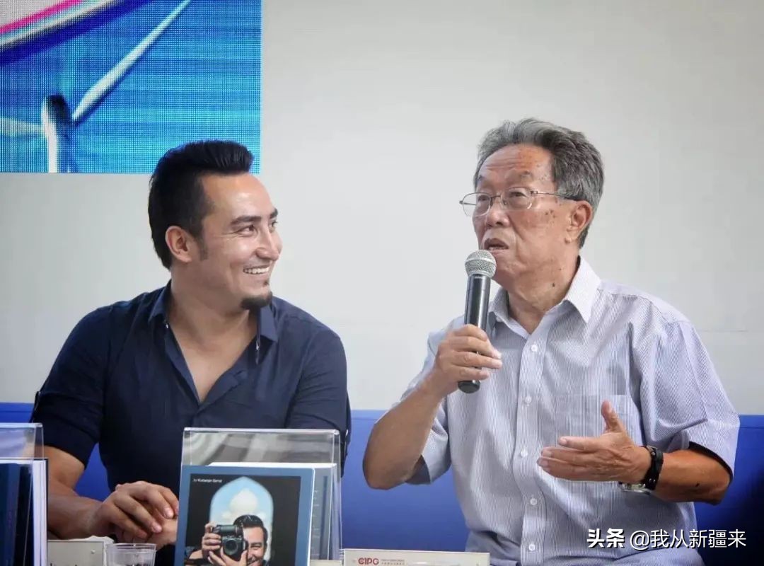 王蒙|在*疆新**的16年，他成为了维吾尔语“博士后”