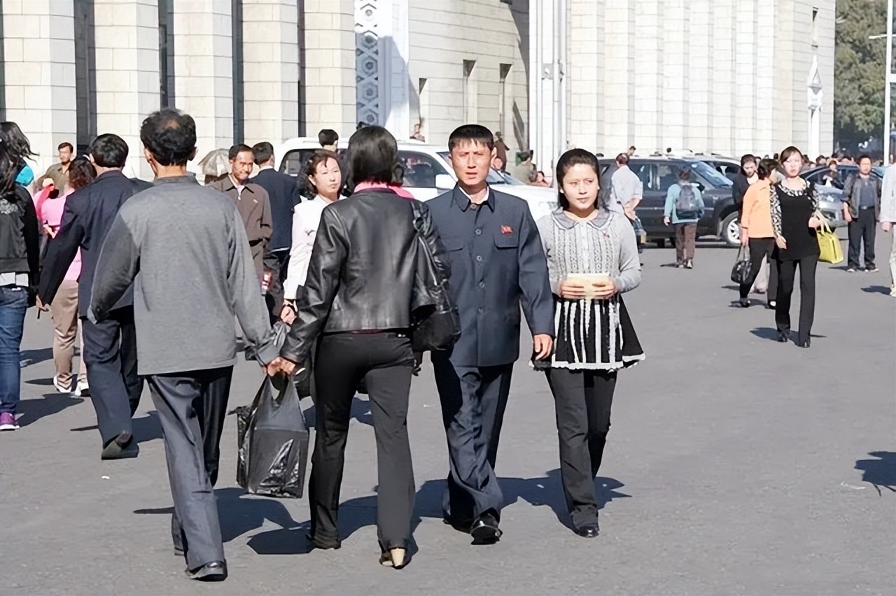 朝鲜看中国的视角,真正的朝鲜是什么样的