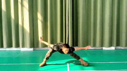 看兵哥哥沉浸式射击,看兵哥哥们的飒爽英姿